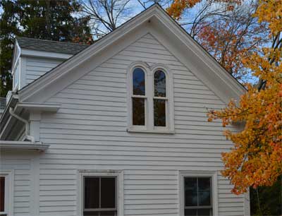 Italianate windows